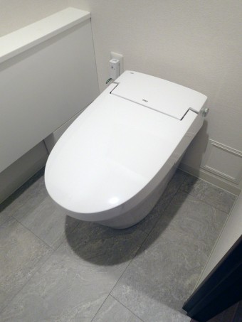 ダークグレーのアクセントでスタイリッシュな浴室に 品川区Y様邸 ダークグレーのアクセントでスタイリッシュな浴室に 品川区Y様邸